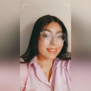 Meet your Posher, Lyric!